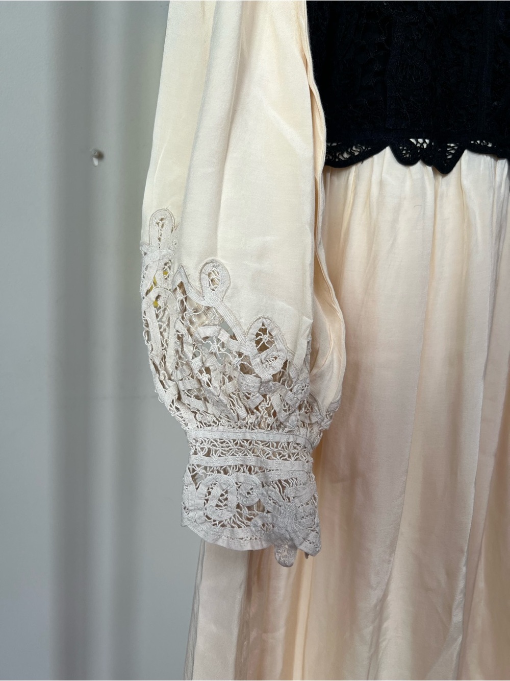 Sea New York Adelina combo cream Dress with Black Lace Bodice - Picture 3 of 6
